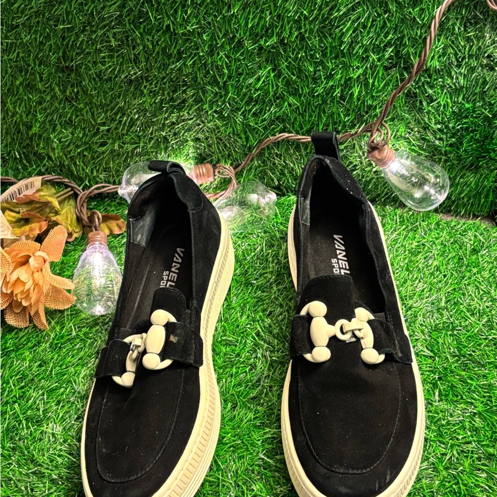 Vaneli Black Sneakers with Gold Accent